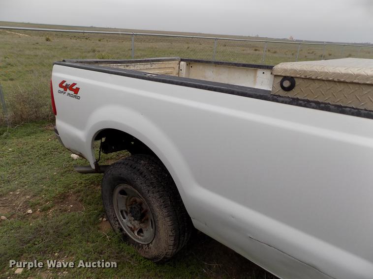 image for item FG9437 2009 Ford F250 Super Duty XL SuperCab pickup truck