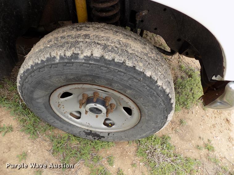 image for item FG9437 2009 Ford F250 Super Duty XL SuperCab pickup truck