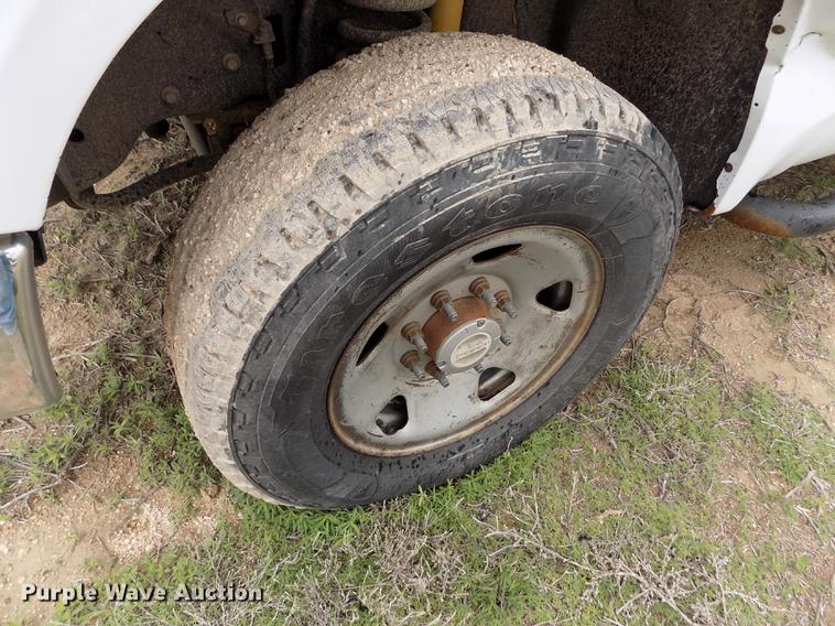 image for item FG9437 2009 Ford F250 Super Duty XL SuperCab pickup truck