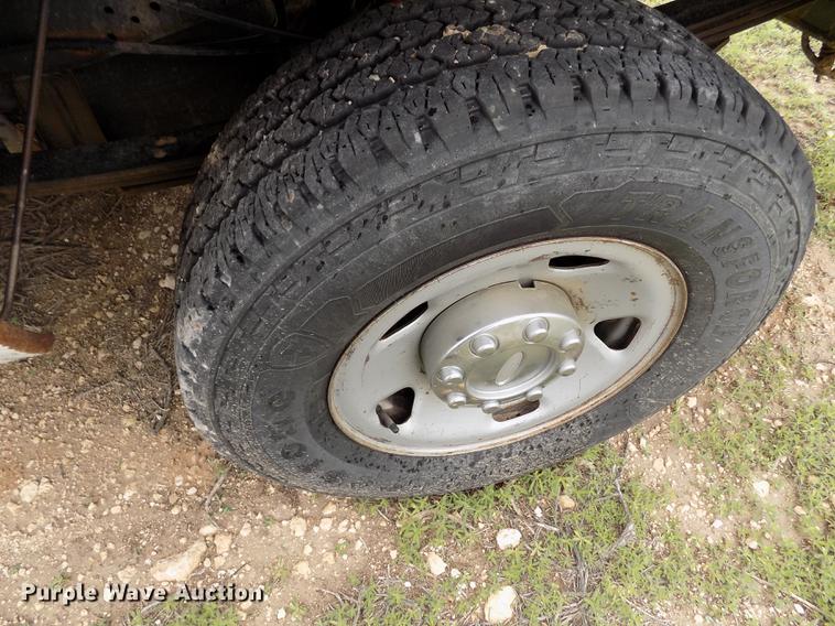 image for item FG9437 2009 Ford F250 Super Duty XL SuperCab pickup truck