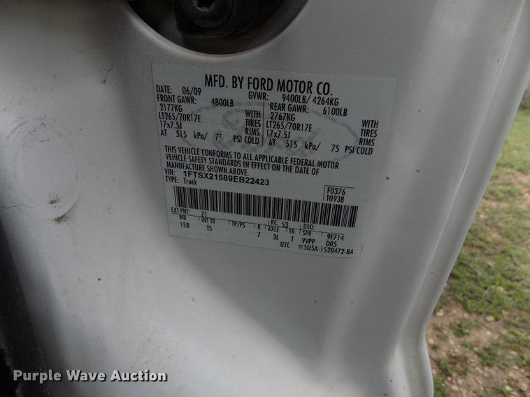 image for item FG9437 2009 Ford F250 Super Duty XL SuperCab pickup truck