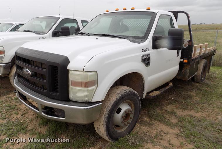 image for item FG9438 2009 Ford F350 Super Duty XL flatbed pickup truck