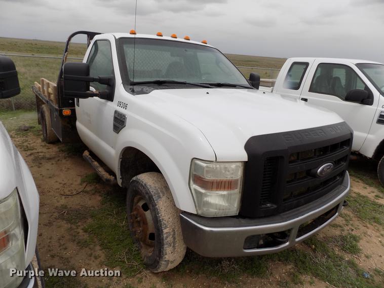 image for item FG9438 2009 Ford F350 Super Duty XL flatbed pickup truck
