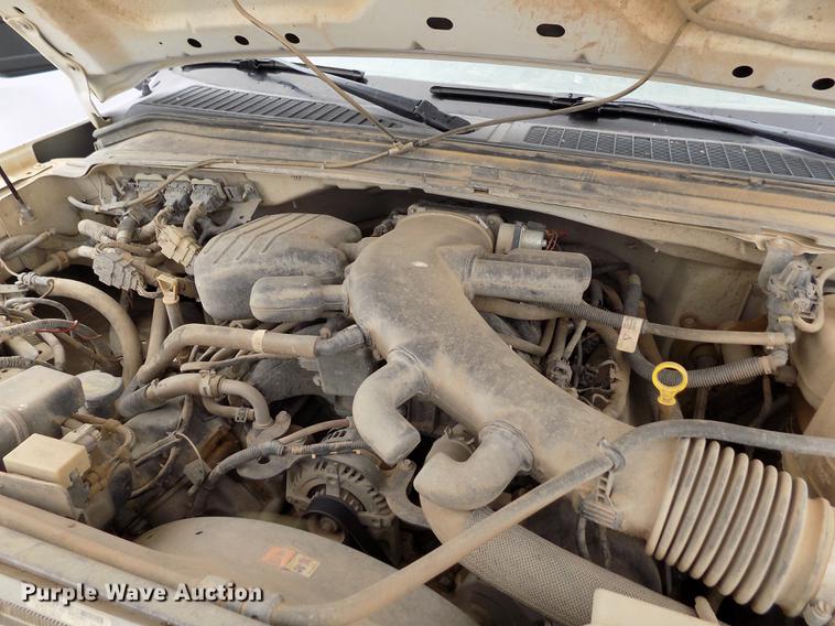 image for item FG9438 2009 Ford F350 Super Duty XL flatbed pickup truck