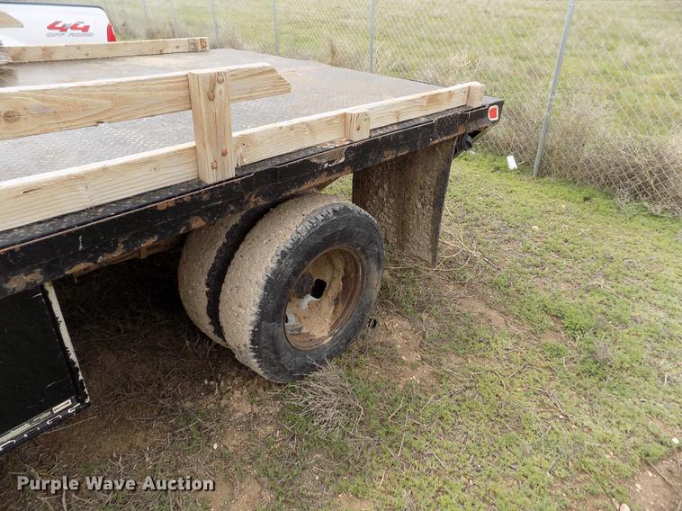 image for item FG9438 2009 Ford F350 Super Duty XL flatbed pickup truck