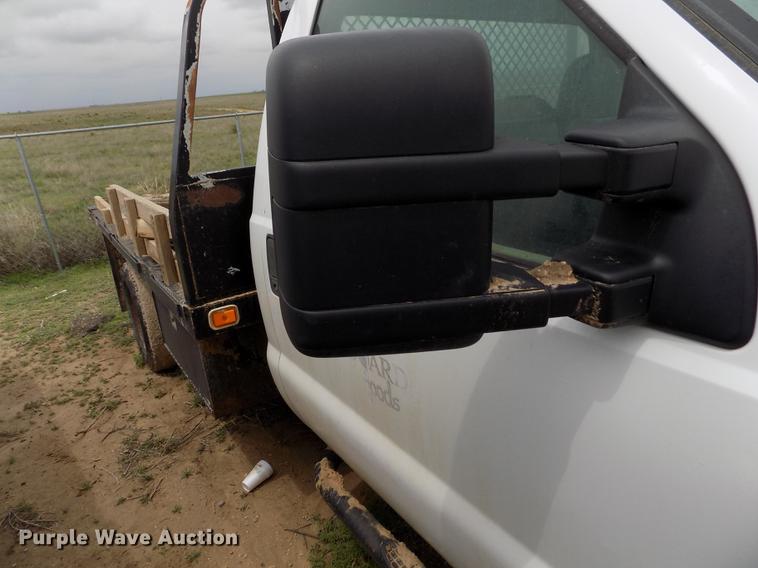 image for item FG9438 2009 Ford F350 Super Duty XL flatbed pickup truck