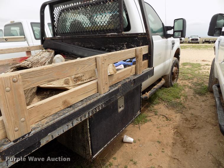 image for item FG9438 2009 Ford F350 Super Duty XL flatbed pickup truck