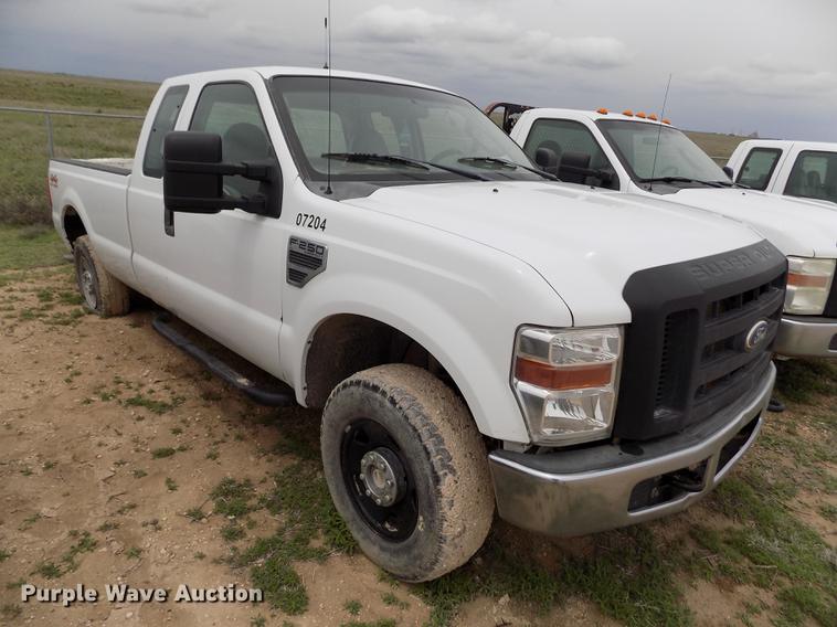 image for item FG9439 2008 Ford F250 Super Duty SuperCab pickup truck