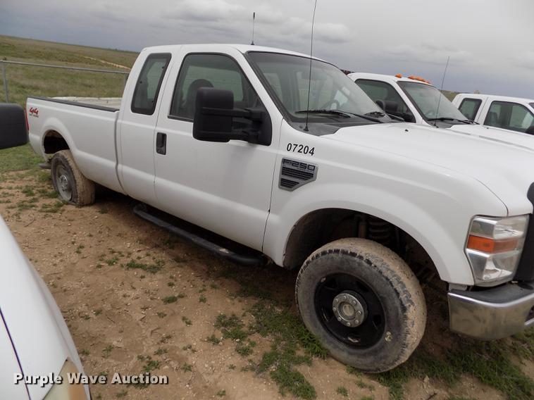 image for item FG9439 2008 Ford F250 Super Duty SuperCab pickup truck