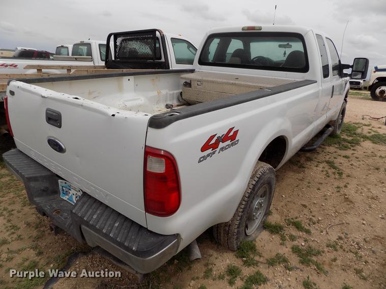 image for item FG9439 2008 Ford F250 Super Duty SuperCab pickup truck