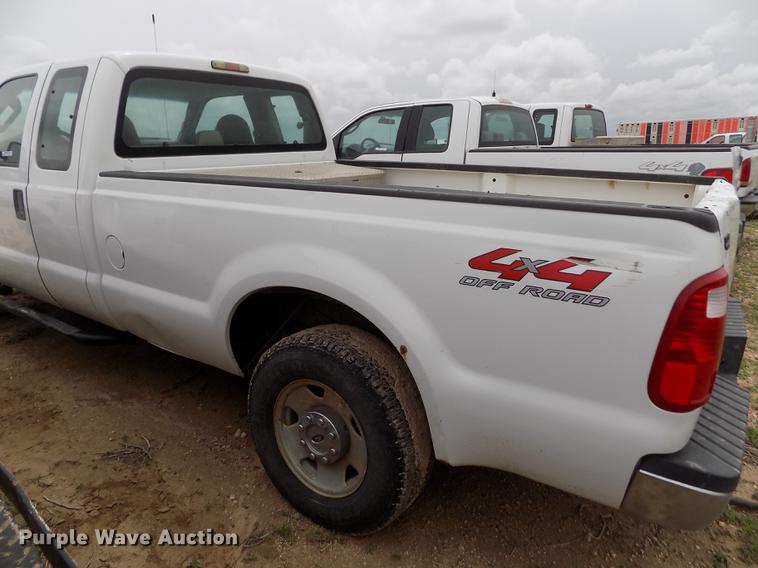 image for item FG9439 2008 Ford F250 Super Duty SuperCab pickup truck
