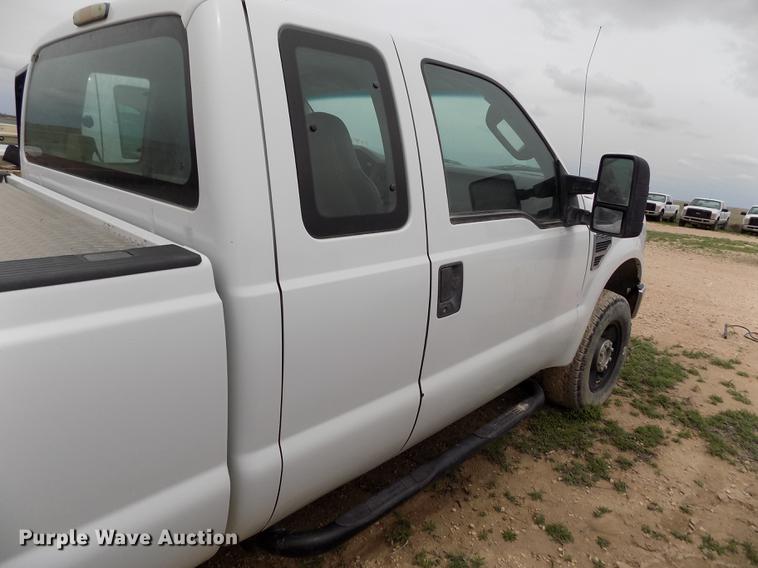 image for item FG9439 2008 Ford F250 Super Duty SuperCab pickup truck