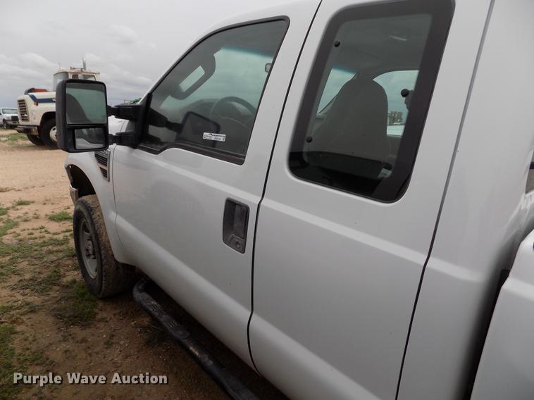 image for item FG9439 2008 Ford F250 Super Duty SuperCab pickup truck