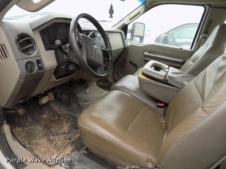 image for item FG9439 2008 Ford F250 Super Duty SuperCab pickup truck