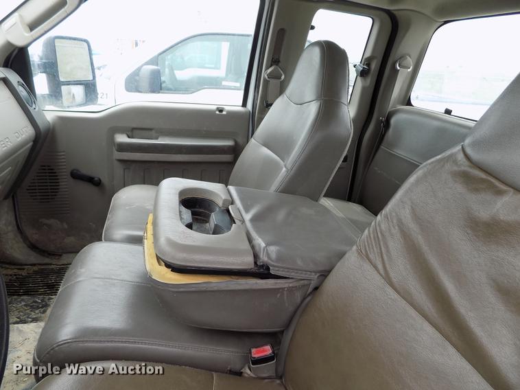 image for item FG9439 2008 Ford F250 Super Duty SuperCab pickup truck