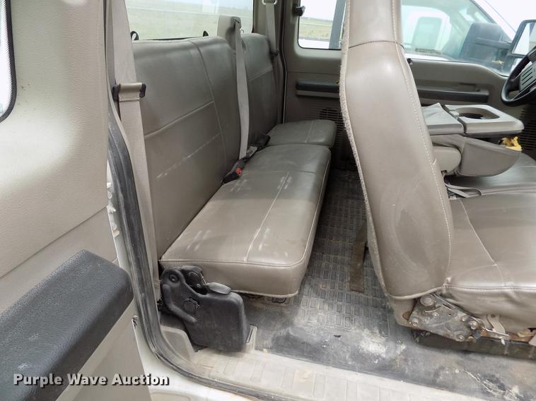 image for item FG9439 2008 Ford F250 Super Duty SuperCab pickup truck