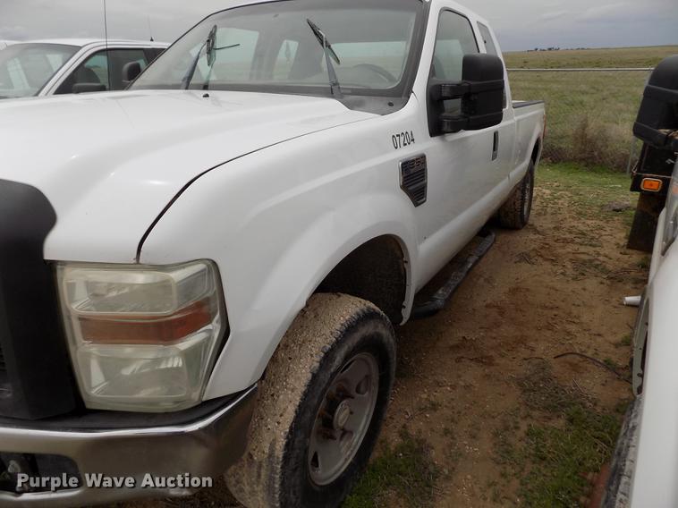 image for item FG9439 2008 Ford F250 Super Duty SuperCab pickup truck
