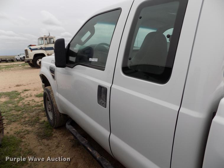 image for item FG9439 2008 Ford F250 Super Duty SuperCab pickup truck
