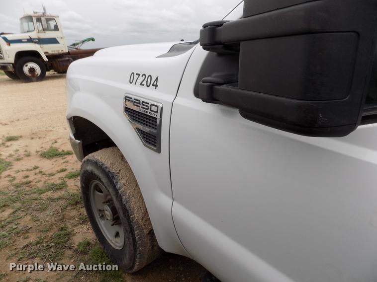image for item FG9439 2008 Ford F250 Super Duty SuperCab pickup truck