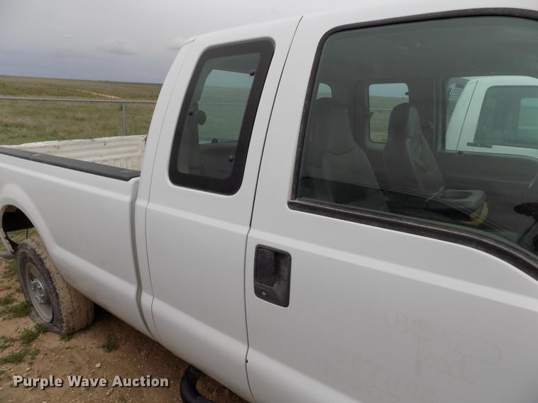 image for item FG9439 2008 Ford F250 Super Duty SuperCab pickup truck