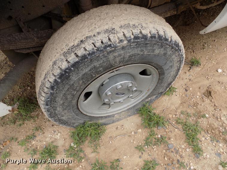 image for item FG9439 2008 Ford F250 Super Duty SuperCab pickup truck