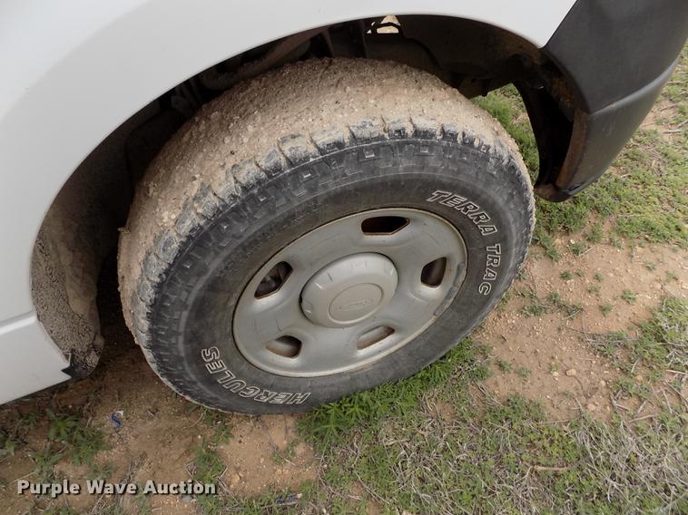 image for item FG9440 2006 Ford F150 XL SuperCab pickup truck