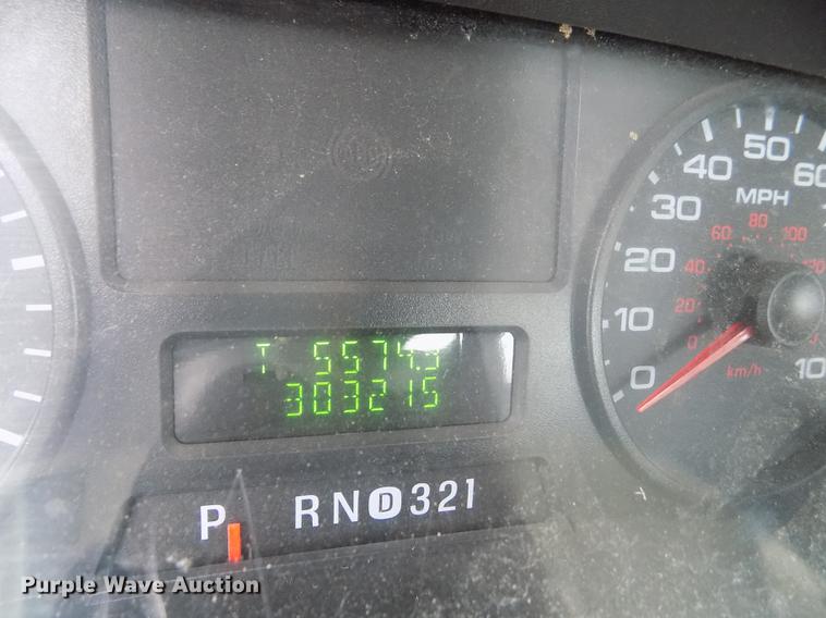 image for item FG9441 2006 Ford F250 Super Duty XL SuperCab pickup truck