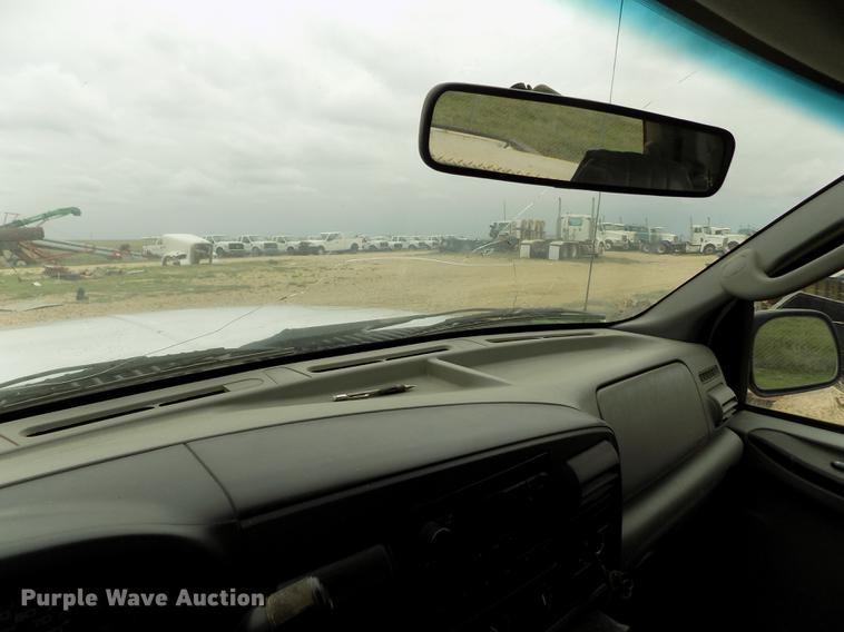 image for item FG9441 2006 Ford F250 Super Duty XL SuperCab pickup truck