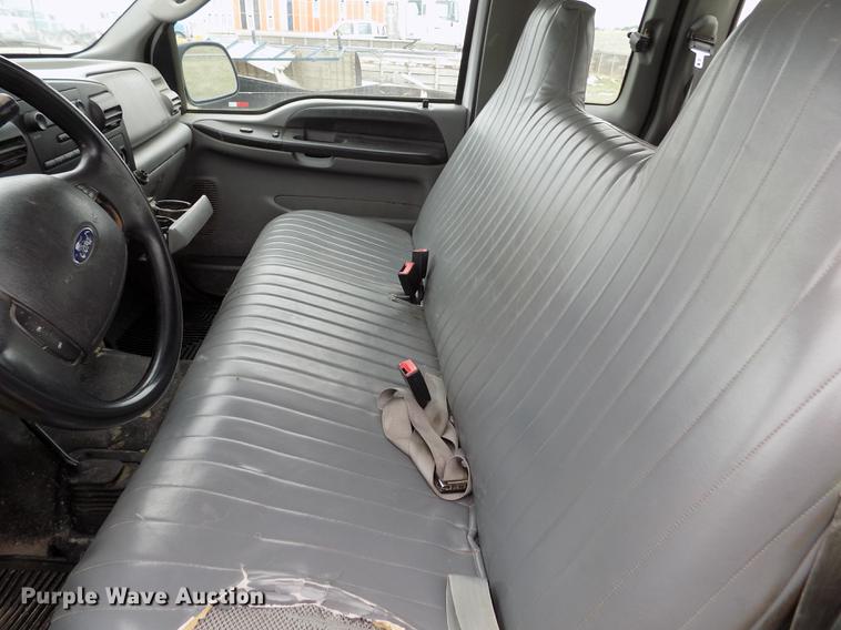 image for item FG9441 2006 Ford F250 Super Duty XL SuperCab pickup truck