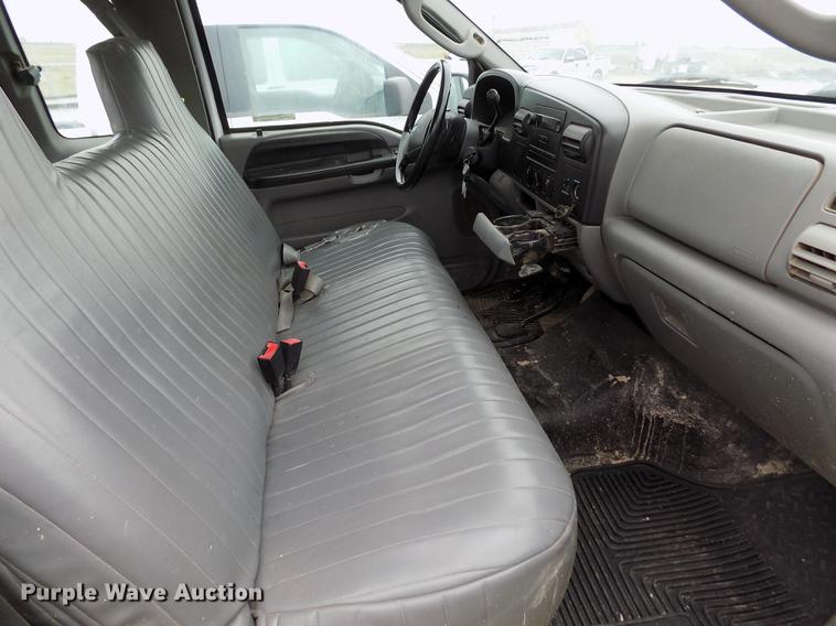 image for item FG9441 2006 Ford F250 Super Duty XL SuperCab pickup truck