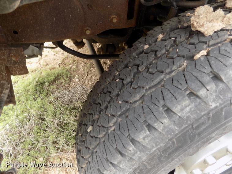 image for item FG9441 2006 Ford F250 Super Duty XL SuperCab pickup truck