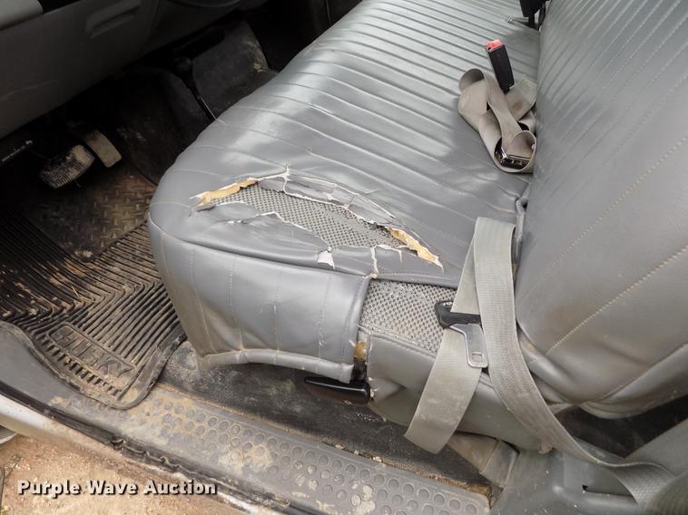 image for item FG9441 2006 Ford F250 Super Duty XL SuperCab pickup truck