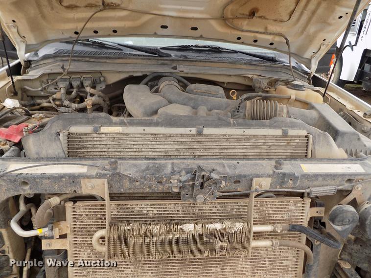 image for item FG9445 2008 Ford F250 Super Duty XL Crew Cab pickup truck