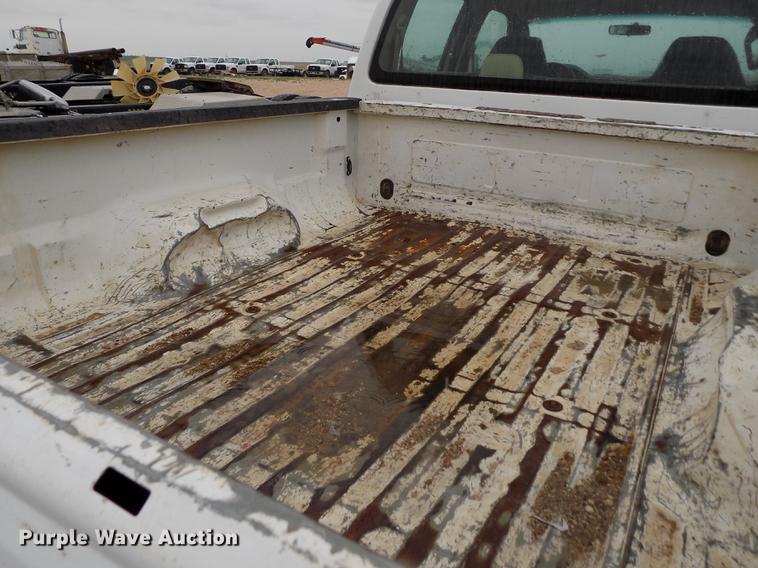 image for item FG9445 2008 Ford F250 Super Duty XL Crew Cab pickup truck