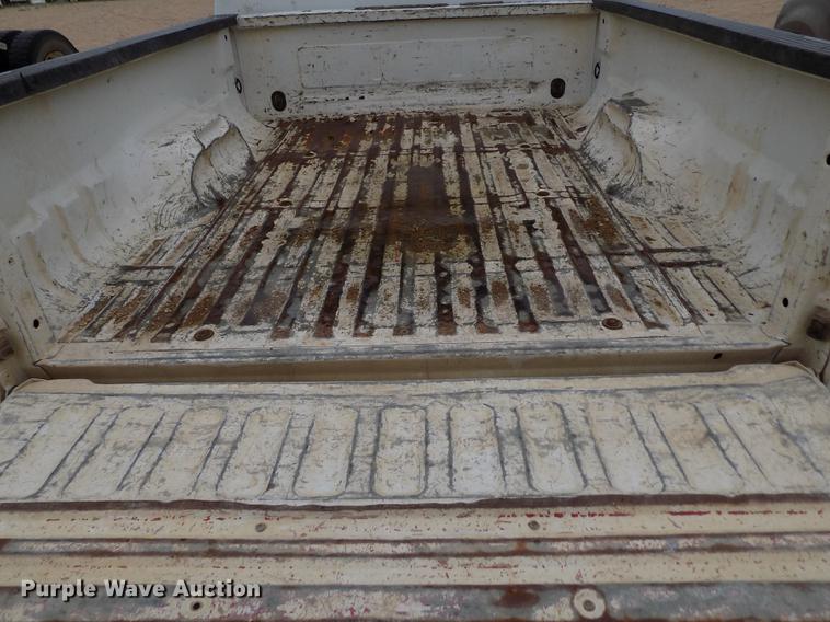 image for item FG9445 2008 Ford F250 Super Duty XL Crew Cab pickup truck