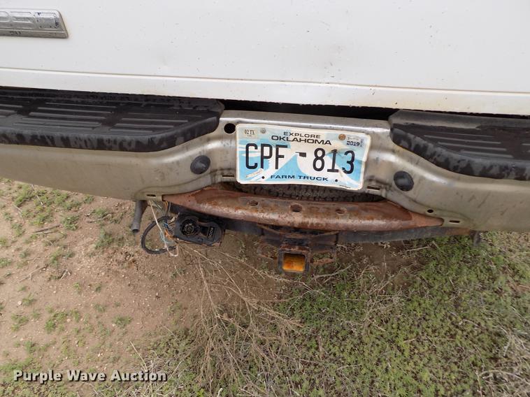 image for item FG9445 2008 Ford F250 Super Duty XL Crew Cab pickup truck