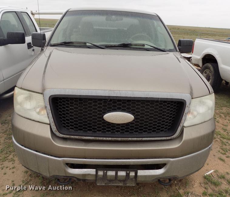 image for item FG9446 2006 Ford F150 XLT SuperCab pickup truck