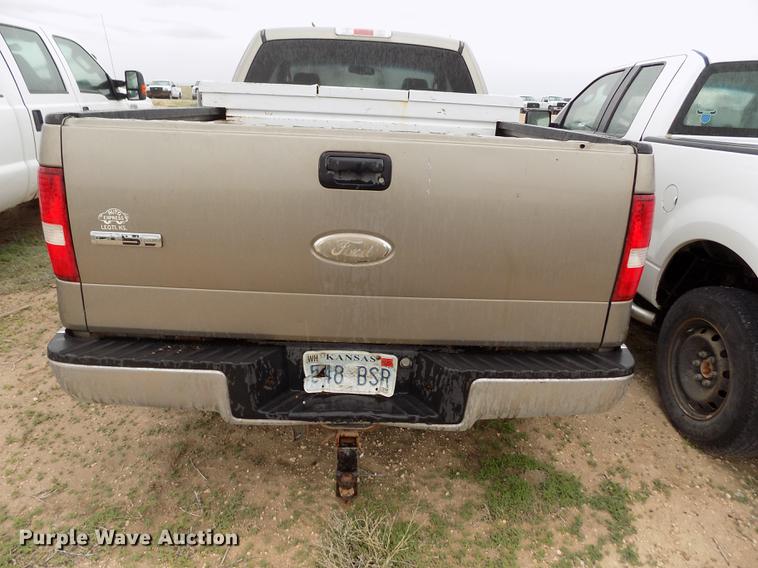 image for item FG9446 2006 Ford F150 XLT SuperCab pickup truck