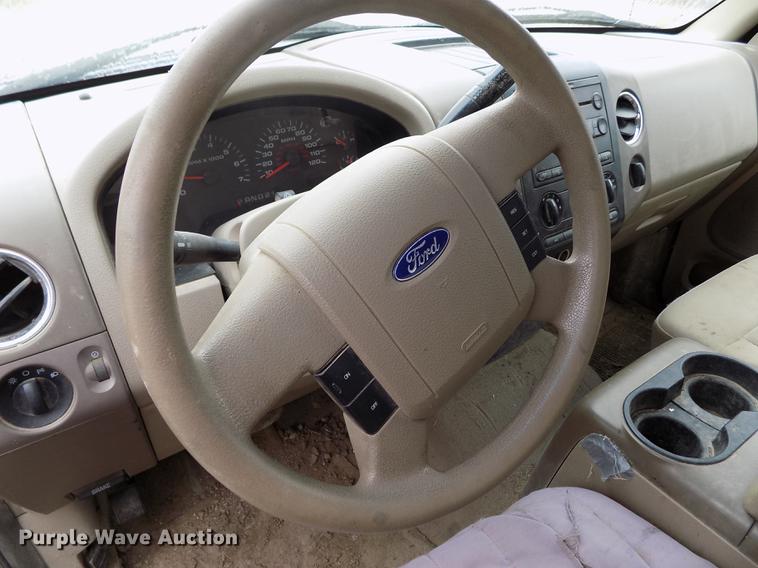 image for item FG9446 2006 Ford F150 XLT SuperCab pickup truck