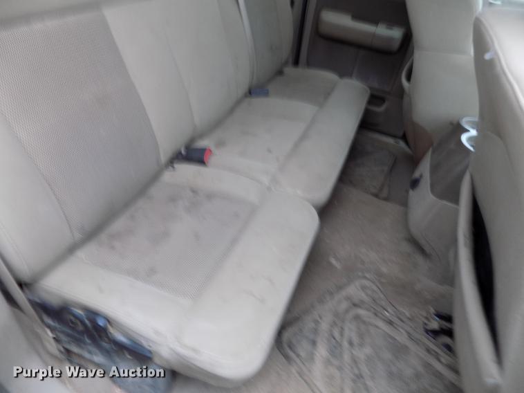 image for item FG9446 2006 Ford F150 XLT SuperCab pickup truck