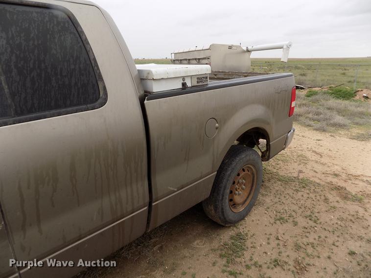 image for item FG9446 2006 Ford F150 XLT SuperCab pickup truck