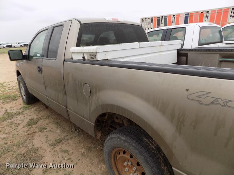 image for item FG9446 2006 Ford F150 XLT SuperCab pickup truck
