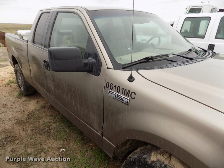 image for item FG9446 2006 Ford F150 XLT SuperCab pickup truck
