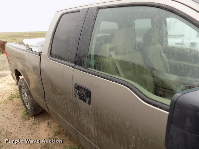 image for item FG9446 2006 Ford F150 XLT SuperCab pickup truck