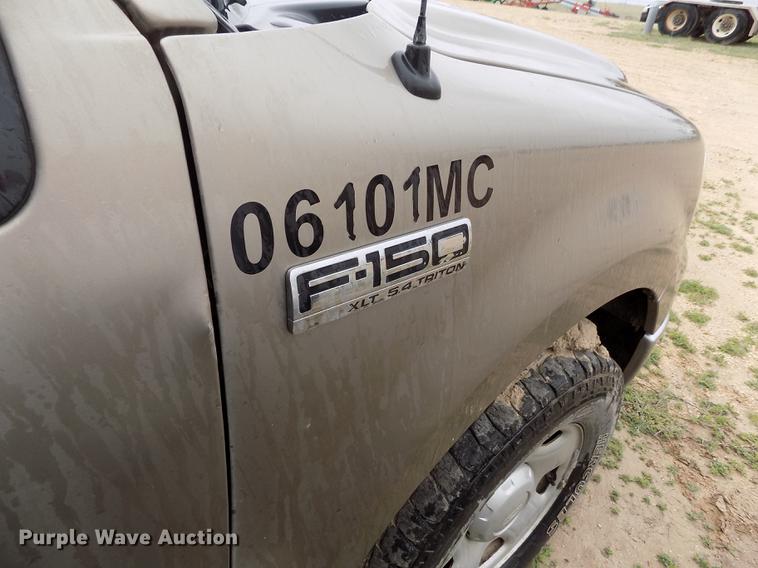 image for item FG9446 2006 Ford F150 XLT SuperCab pickup truck