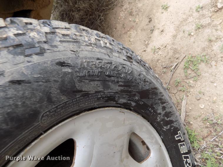 image for item FG9446 2006 Ford F150 XLT SuperCab pickup truck