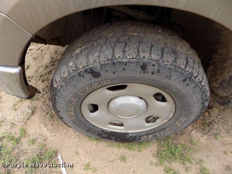 image for item FG9446 2006 Ford F150 XLT SuperCab pickup truck