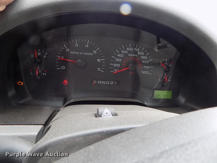 image for item FG9447 2008 Ford F150 XL SuperCab pickup truck