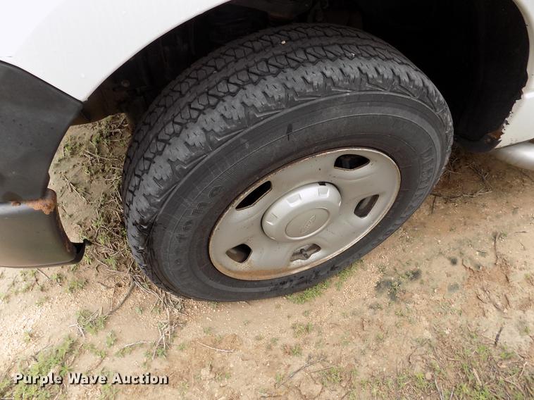 image for item FG9447 2008 Ford F150 XL SuperCab pickup truck