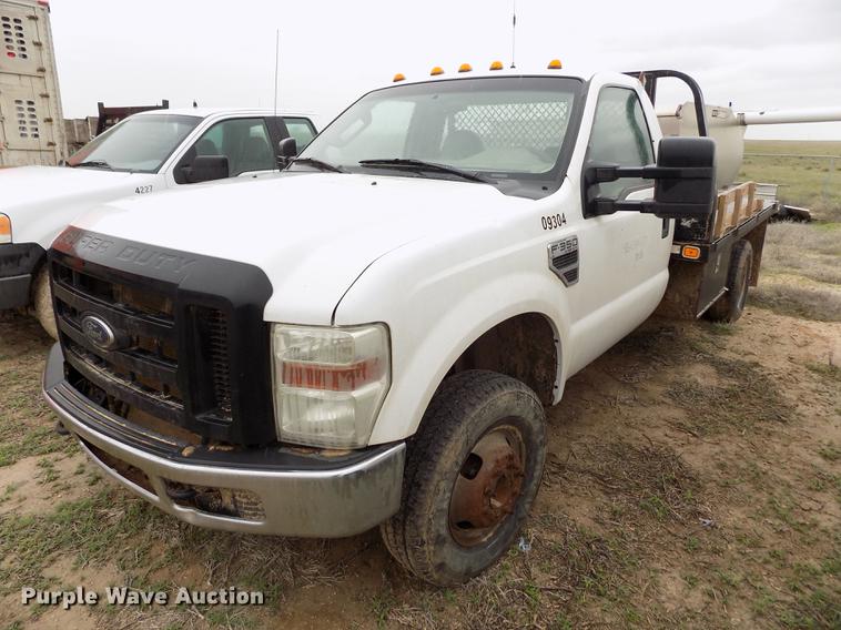 image for item FG9448 2009 Ford F350 Super Duty XL flatbed pickup truck